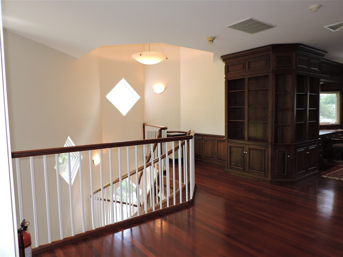 11 Bayview Road Master Suite